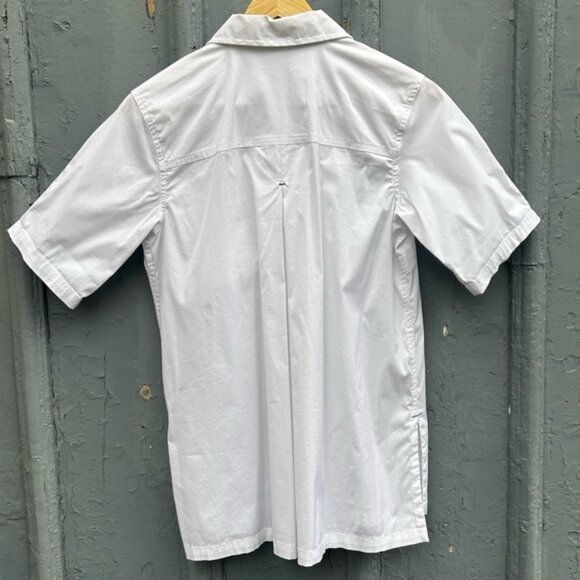 Kit & Ace Short Sleeve Button down, size M - Picture 2 of 9